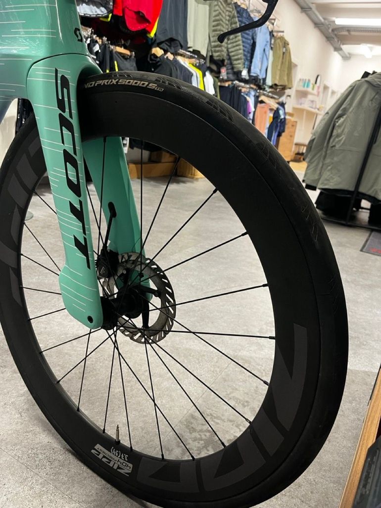 Used Scott Plasma RC Pro 2023 2023 Road & Gravel, Green — image 6 of 11
