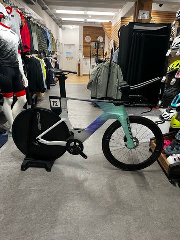 Used Scott Plasma RC Pro 2023 2023 Road & Gravel, Green — image 3 of 11
