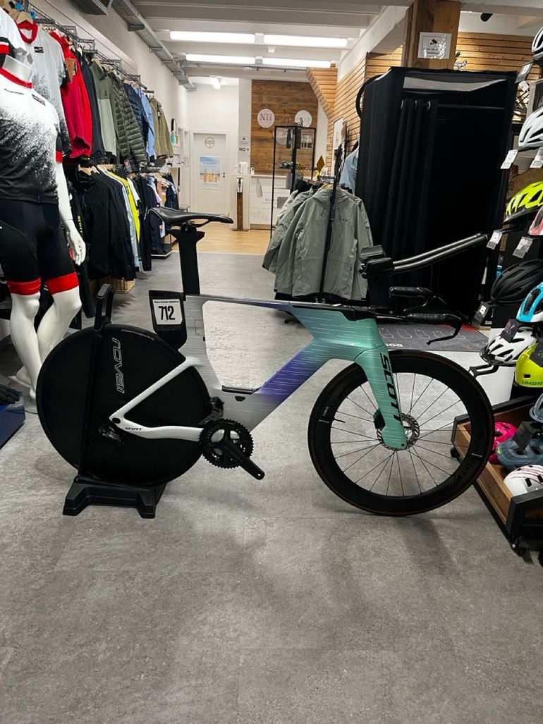 Used Scott Plasma RC Pro 2023 2023 Road & Gravel, Green — image 3 of 11
