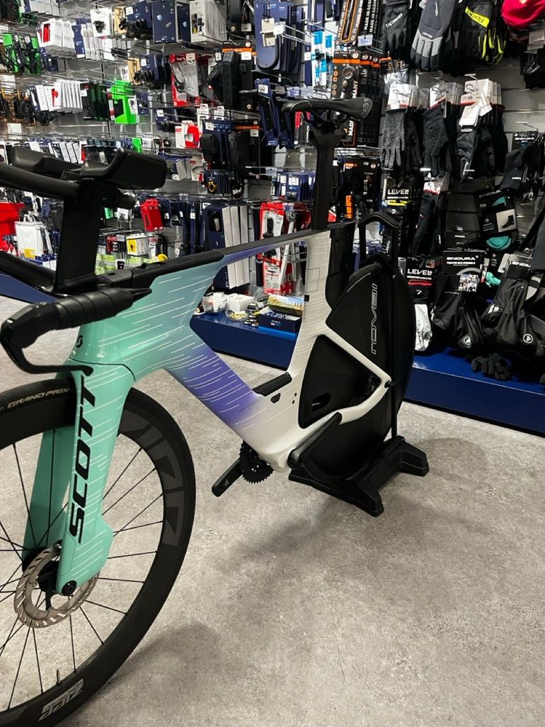Used Scott Plasma RC Pro 2023 2023 Road & Gravel, Green — image 5 of 11