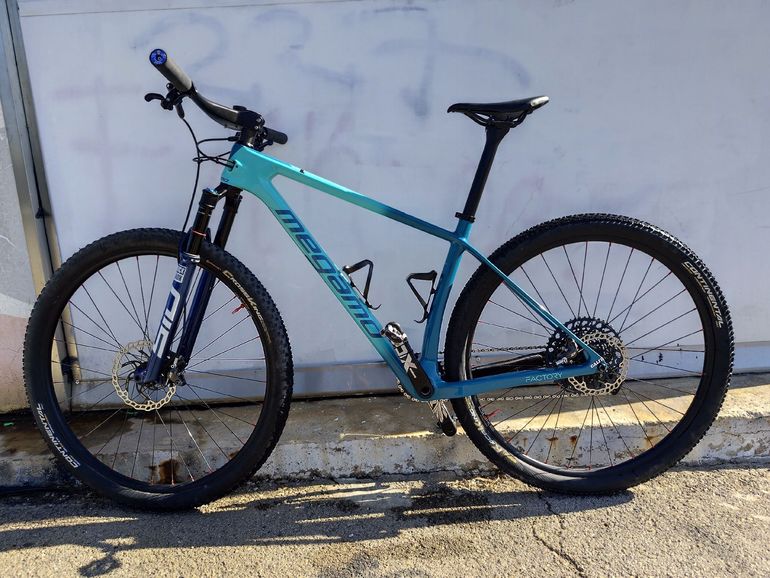 Used Megamo FACTORY 07 2021 2021 Mountainbike, Blue, 29 — image 2 of 7