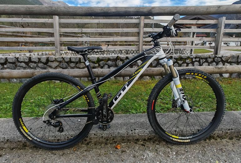 Used GT 1.0 2015 Mountainbike, White — image 2 of 3