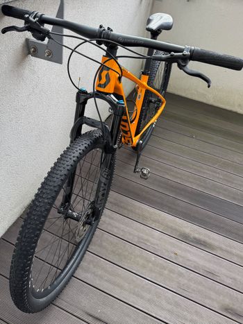 Used Scott Scale 960 2023 2023 Mountainbike, Orange, 29 — image 5 of 10