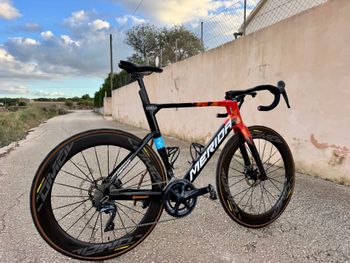 Used Merida REACTO 5000 2023 2023 Road & Gravel, Red — image 4 of 9