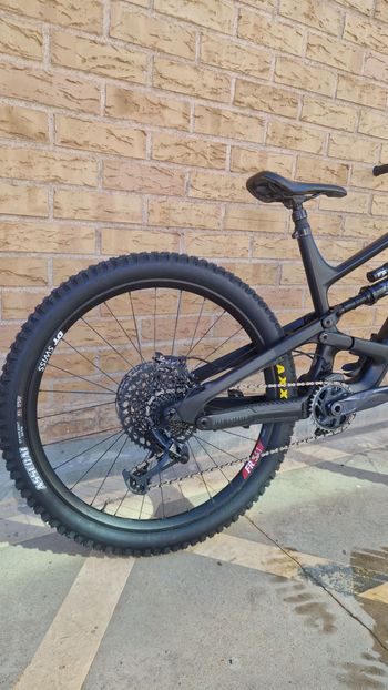 Used YT Industries Capra CORE 3 MX 2023 2023 Mountainbike, Black, 29, 27.5 — image 2 of 10