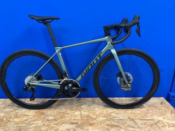 Used Giant TCR Advanced 0 (Pro Compact) 2026 Road & Gravel