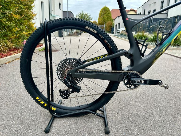 Used Scott Spark Sram Eagle Transmission X0 2023 Mountainbike, Green, 29 — image 3 of 9