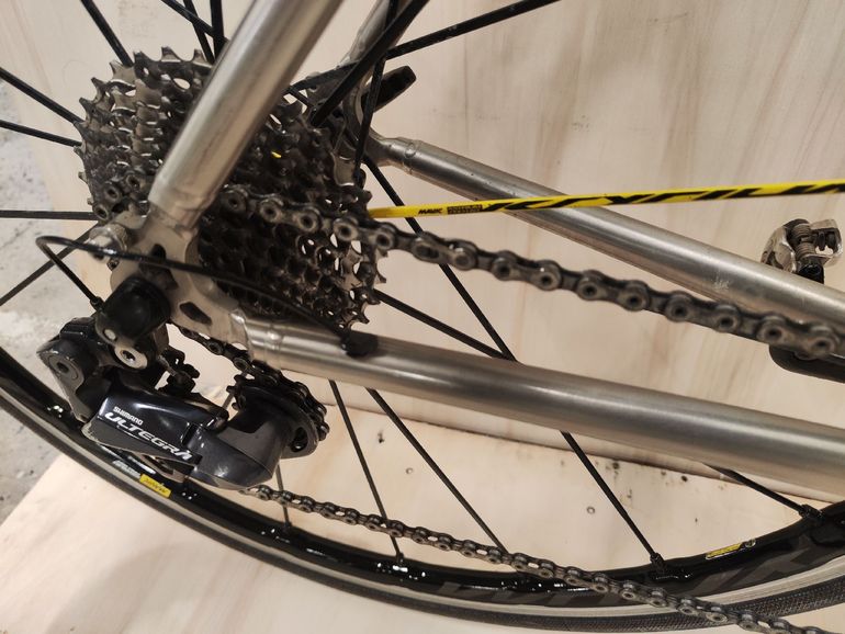 Used Van Nicholas Boreas Shimano Ultegra Di2 2023 Road & Gravel, Light Gray — image 3 of 4