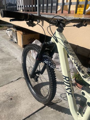 Used Rose Root Miller 1 2024 2024 Mountainbike, White, 29 — image 6 of 8