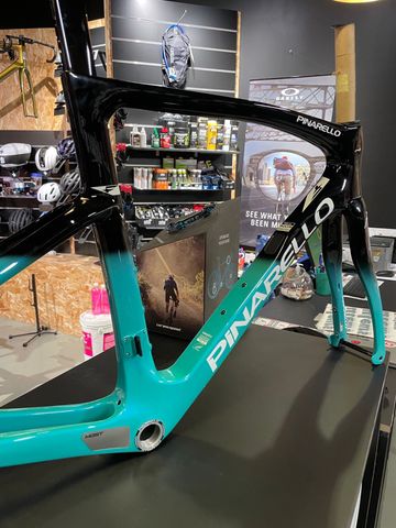 Used Pinarello F9 Frameset 2025 Road & Gravel, Black — image 4 of 6