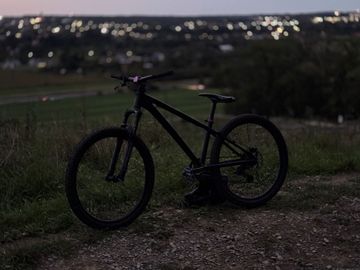 Used Kellys WHIP 10 2023 2023 Mountainbike, Black, 26 — image 1 of 9