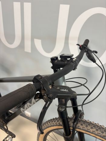 Used MMR Rakish 2021 Mountainbike, Light Gray — image 7 of 8