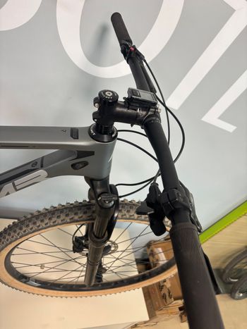 Used MMR Rakish 2021 Mountainbike, Light Gray — image 6 of 8