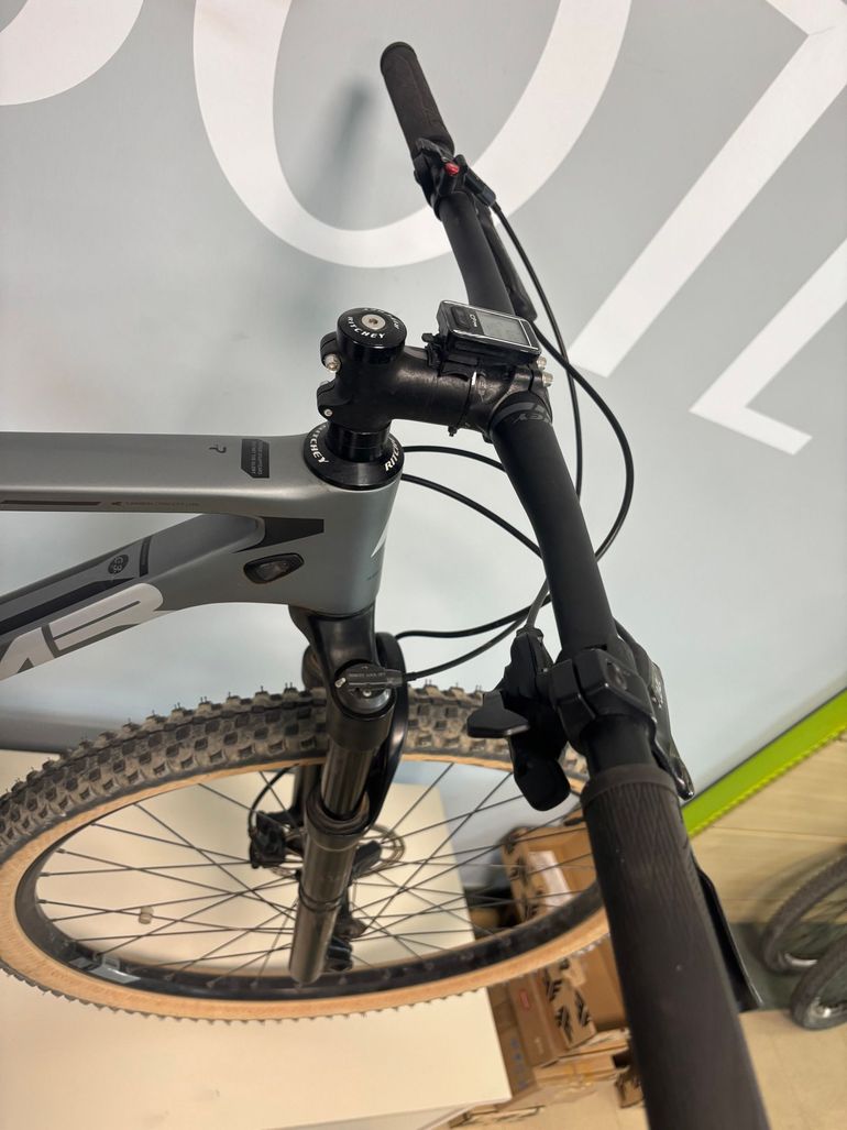 Used MMR Rakish 2021 Mountainbike, Light Gray — image 6 of 8
