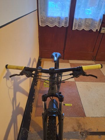 Used CUBE AIM PRO Grey Flashyellow 2024 Mountainbike, Light Gray — image 4 of 6