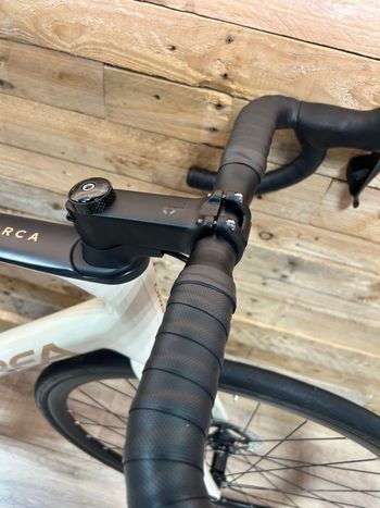 Used Orbea ORCA M30i 2024 2024 Road & Gravel, White — image 8 of 8