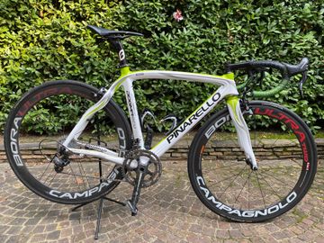 Used Pinarello Dogma 60.1 2010 Road & Gravel, White — image 3 of 6