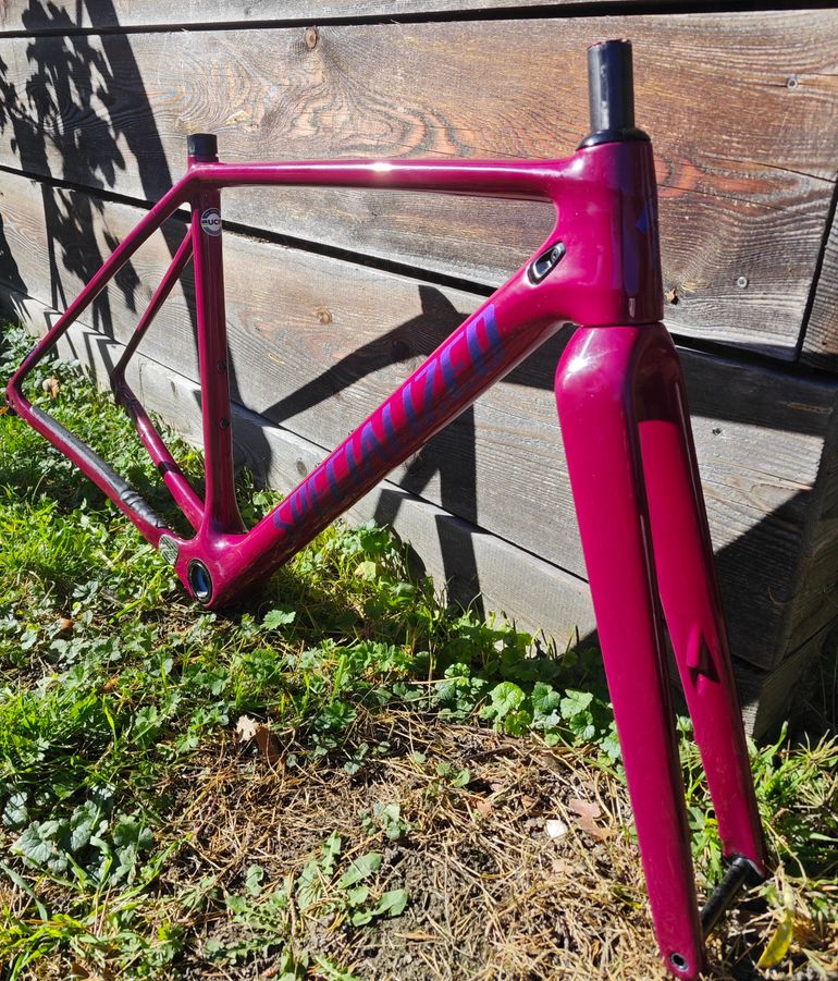 Used Specialized CruX 2021 Frameset 2021 Road & Gravel, Red — image 2 of 9