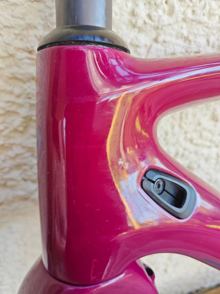 Used Specialized CruX 2021 Frameset 2021 Road & Gravel, Red — image 6 of 9