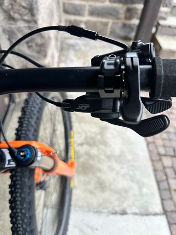 Used Wilier Urta Shimano Deore XT 2023 Mountainbike, Black — image 9 of 20