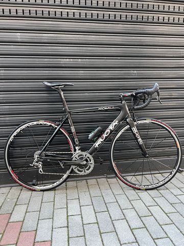 Used Kuota KOM EVO 2018 Road & Gravel, Black — image 3 of 7