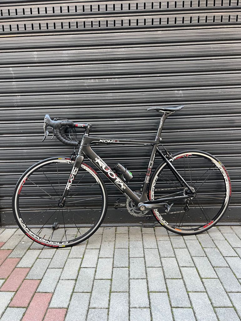 Used Kuota KOM EVO 2018 Road & Gravel, Black — image 1 of 7