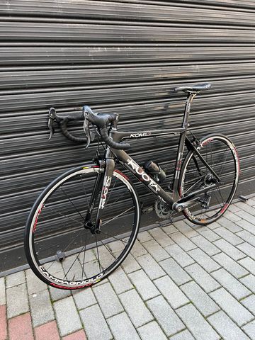 Used Kuota KOM EVO 2018 Road & Gravel, Black — image 2 of 7