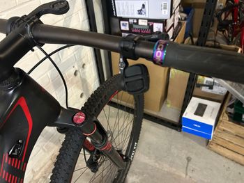 Used Specialized Epic SRAM GX Eagle AXS 2016 Mountainbike, Black, 29 — image 5 of 8