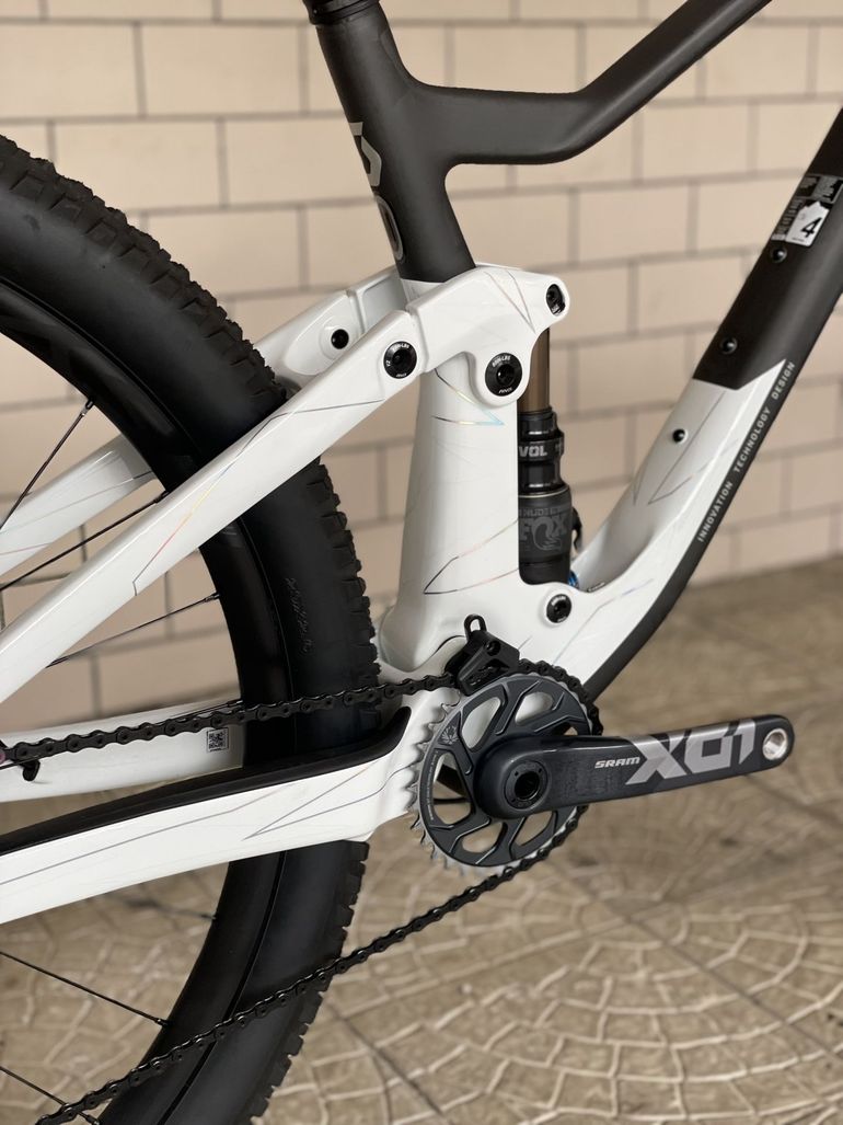 Used Scott Genius 900 Tuned AXS 2022 2022 Mountainbike, White, 29 — image 5 of 8