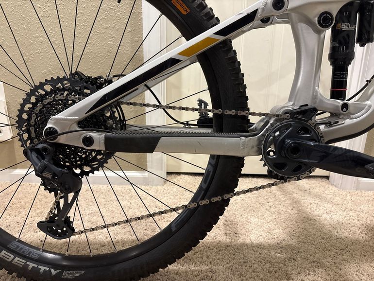 Used Transition Spire Alloy GX Code 2022 Mountainbike, Light Gray, 29 — image 3 of 3