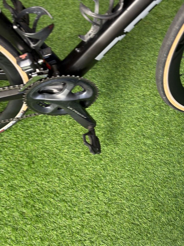 Used BMC Roadmachine TWO 2021 2021 Road & Gravel, Black — image 4 of 12