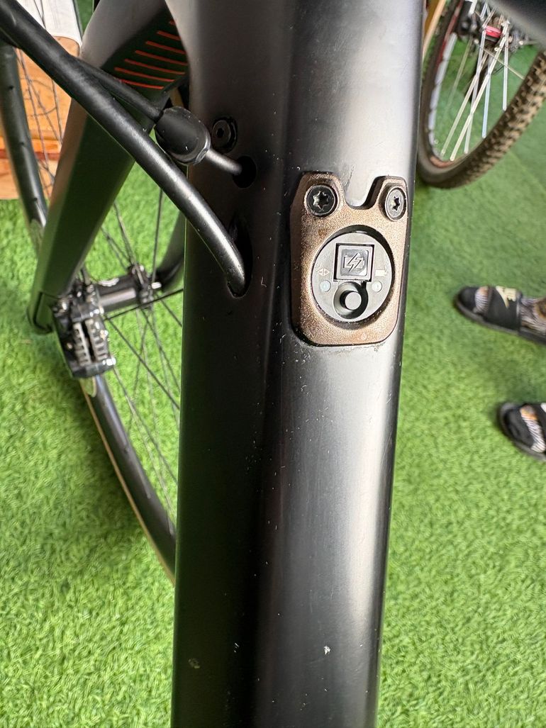 Used BMC Roadmachine TWO 2021 2021 Road & Gravel, Black — image 9 of 12
