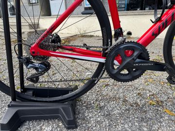 Used Specialized Tarmac SL6 2018 Road & Gravel, Red — image 3 of 6