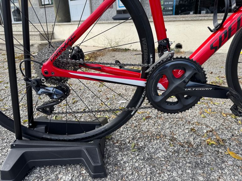 Used Specialized Tarmac SL6 2018 Road & Gravel, Red — image 3 of 6