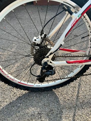 Used Bottecchia FX530 2018 Mountainbike, White — image 2 of 3