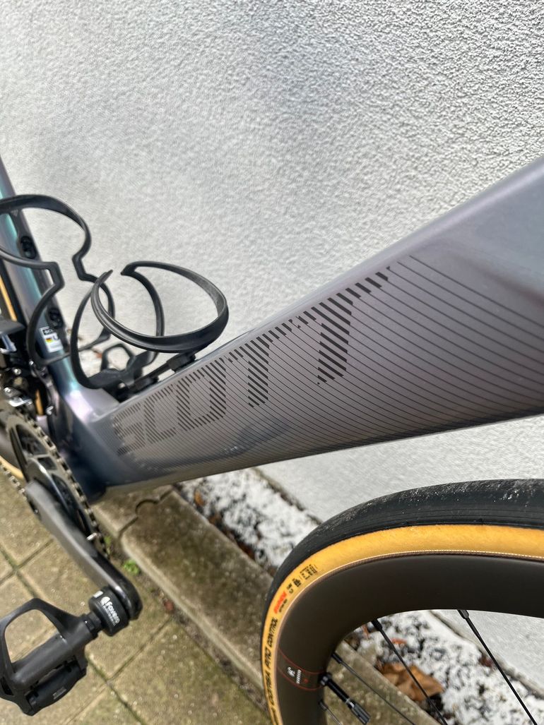 Used Scott Foil RC Custom Build 2023 Road & Gravel, Light Gray — image 7 of 11