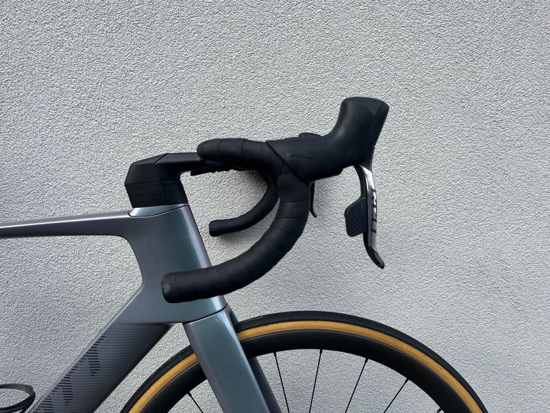 Used Scott Foil RC Custom Build 2023 Road & Gravel, Light Gray — image 9 of 11