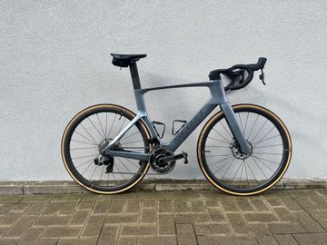 Used Scott Foil RC Custom Build 2023 Road & Gravel, Light Gray — image 1 of 11