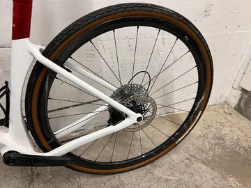 Brugt 3T Exploro RACE EKAR 1x13 2021 2021 Road & Gravel — billede 11 af 14