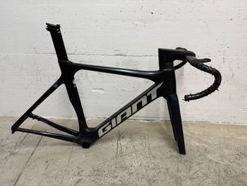 Used Giant Propel Advanced Pro Disc 1 2022 Frameset 2022 Road & Gravel