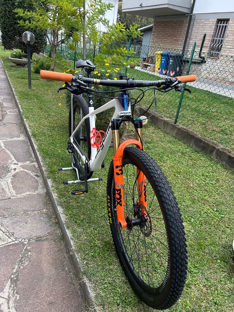 Used Megamo Factory SRAM NX 2022 Mountainbike, White — image 3 of 7
