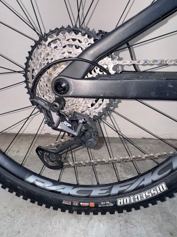 Used Orbea OCCAM M30 2022 2022 Mountainbike, Light Gray, 29 — image 11 of 17