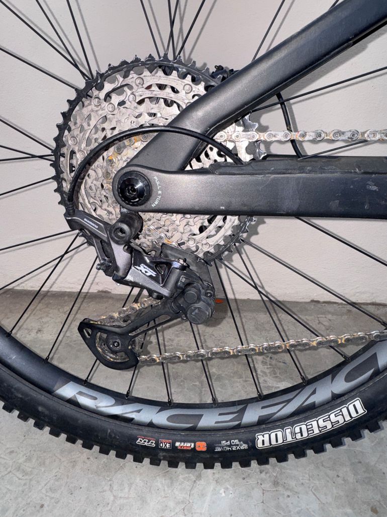 Used Orbea OCCAM M30 2022 2022 Mountainbike, Light Gray, 29 — image 11 of 17