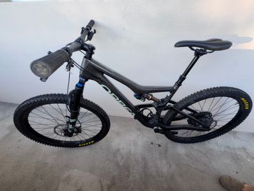 Used Orbea OCCAM M30 2022 2022 Mountainbike, Light Gray, 29 — image 5 of 17