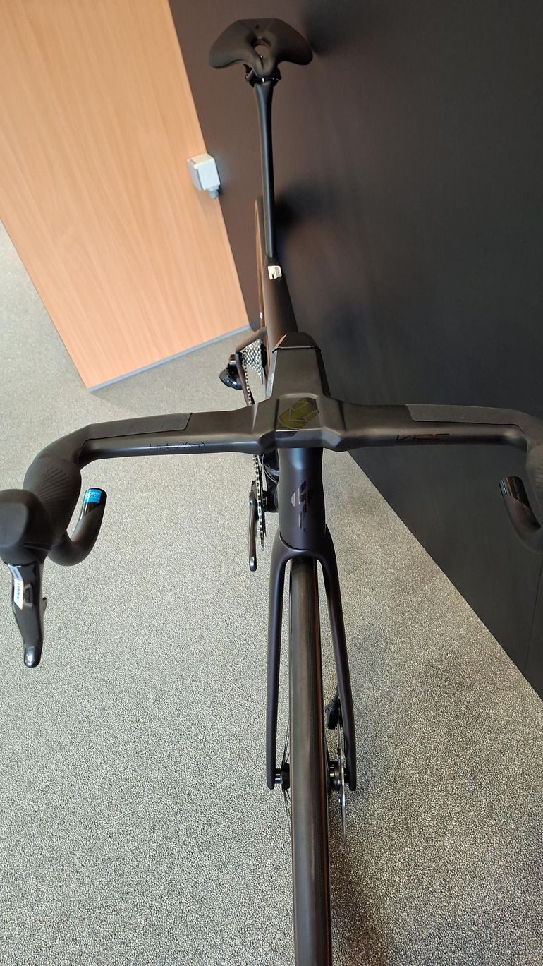 Used Specialized Tarmac SW 2025 Road & Gravel, Negro — image 2 of 4