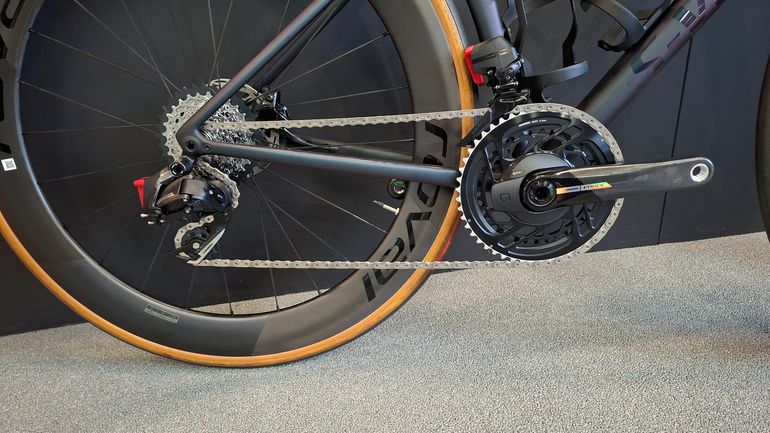 Used Specialized Tarmac SW 2025 Road & Gravel, Negro — image 4 of 4