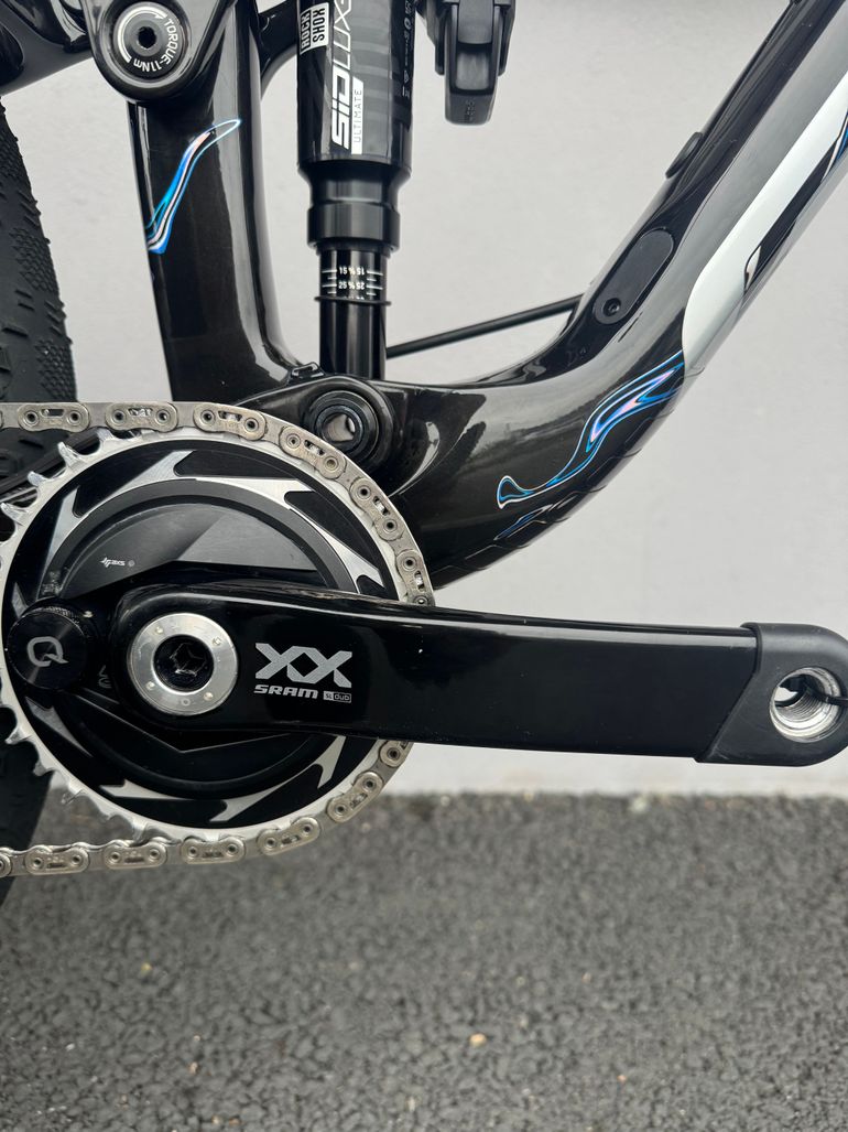 Gebrauchtes Giant Anthem Advanced Pro 2025 Mountainbike, Schwarz — Bild 16 von 19