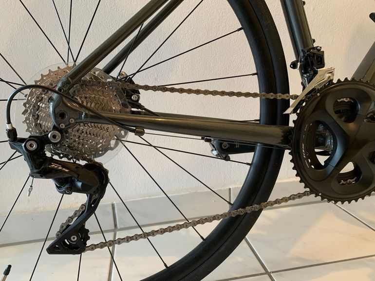 Used Trek Domane AL 5 Disc 2022 2022 Road & Gravel, Black — image 3 of 9