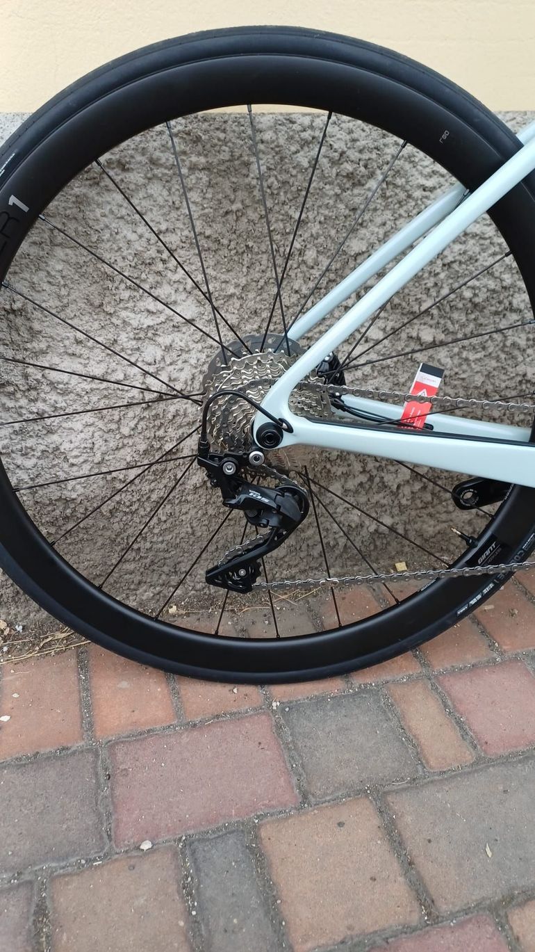 Used Cervélo Caledonia 2025 Road & Gravel, White — image 2 of 5