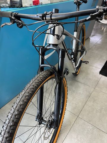 Used Superior XP 929 2023 2023 Mountainbike, Light Gray, 29 — image 2 of 6